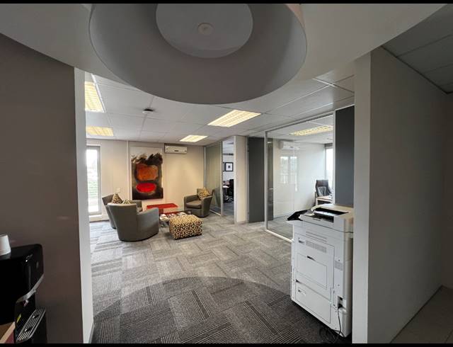 611M² OFFICE TO LET IN BELLVILLE CENTRAL